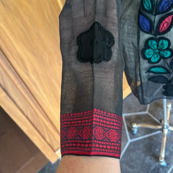 PAUL ROPP for One & Only Cover-Up, size 3 (small) - Picture 5 of 6